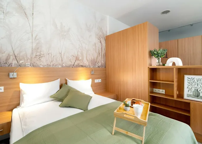 Stylish Near The Old Market Square In By Renters 포즈난