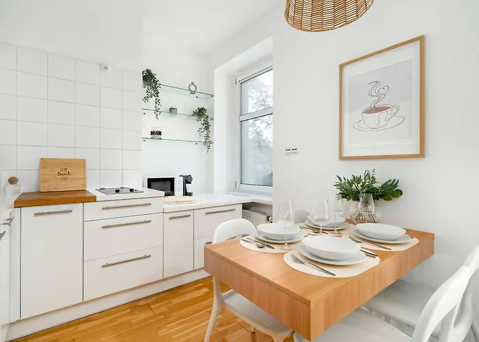 Stylish Near The Old Market Square In By Renters 포즈난