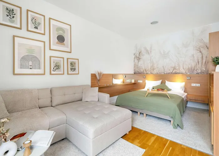 아파트 Stylish Near The Old Market Square In By Renters *