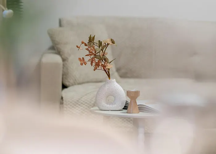 Stylish Near The Old Market Square In By Renters