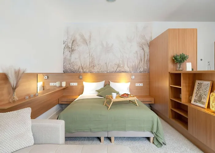 Stylish Near The Old Market Square In By Renters 포즈난