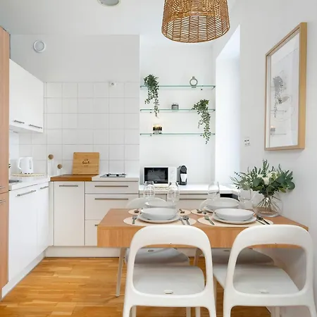 Stylish Near The Old Market Square In By Renters * Poznań