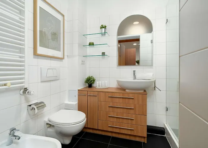 Stylish Near The Old Market Square In By Renters * Poznan